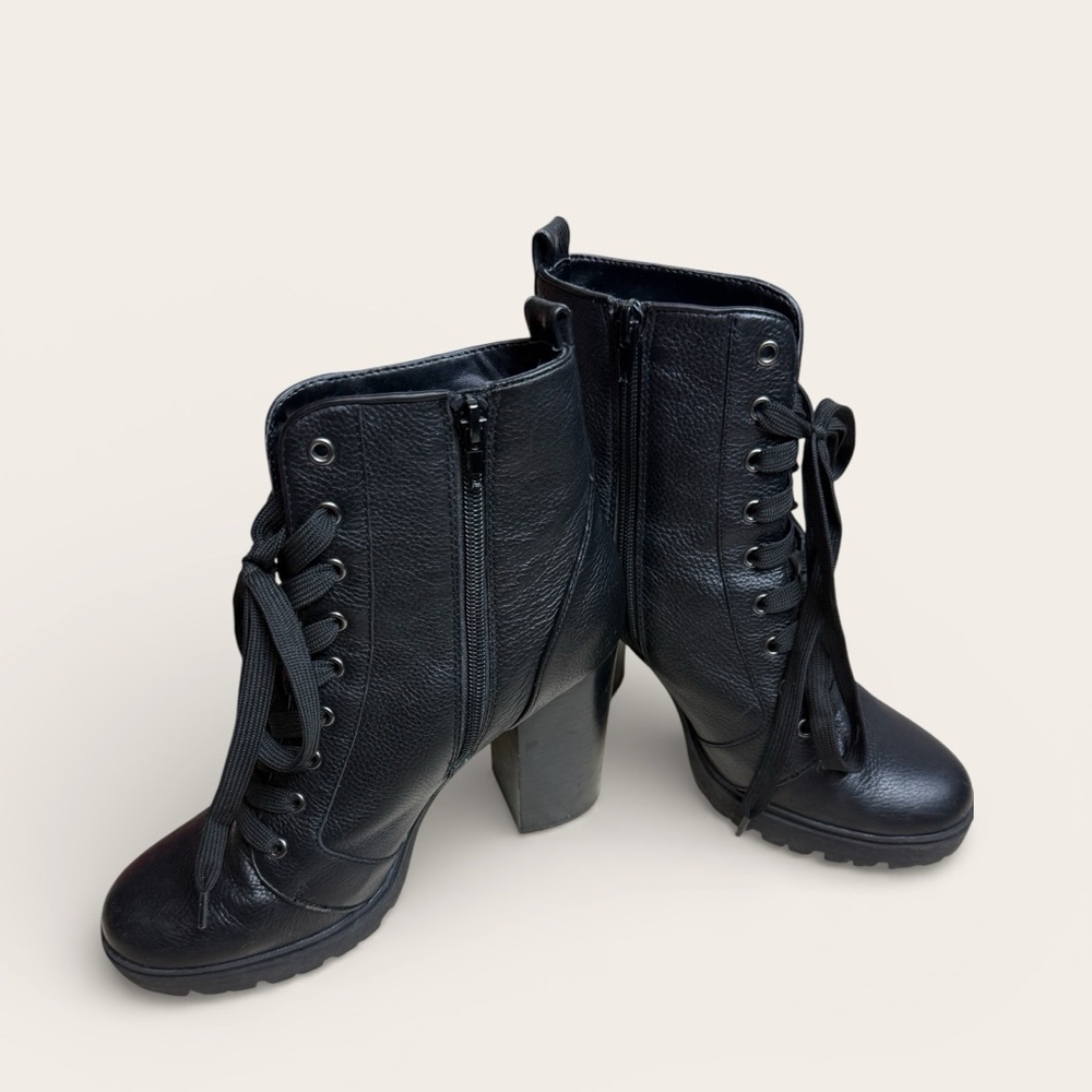Steve Madden - Laurie Black Lace-Up Platform Booties - Sz 10